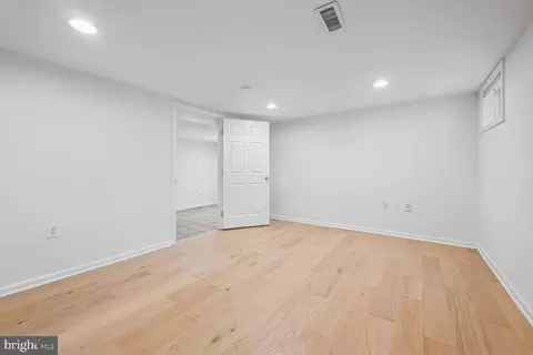 10113 Grant Ave, Silver Spring, MD 20910 photo 29