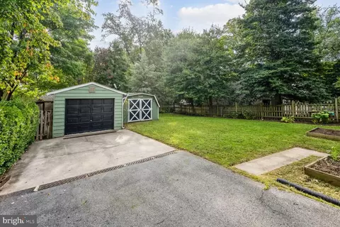 10113 Grant Ave, Silver Spring, MD 20910 photo 4