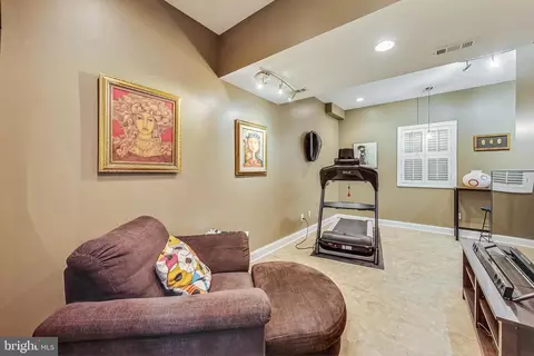 9640 Brunett Ave, Silver Spring, MD 20901 photo 39