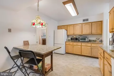 Kitchen - 12524 Meadowood Dr, Silver Spring, MD 20904 photo 2 of 3