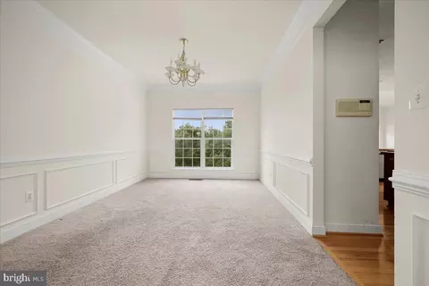 Living - 18306 Bubbling Spring Ter, Boyds, MD 20841 photo 4 of 16