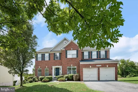 Exterior - 18306 Bubbling Spring Ter, Boyds, MD 20841 photo 4 of 5