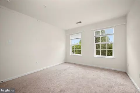 Bedroom - 18306 Bubbling Spring Ter, Boyds, MD 20841 photo 7 of 7
