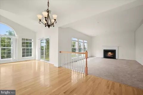 Living - 18306 Bubbling Spring Ter, Boyds, MD 20841 photo 9 of 16