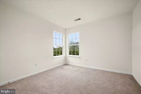 Bedroom - 18306 Bubbling Spring Ter, Boyds, MD 20841 photo 4 of 7