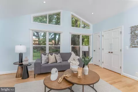 1909 August Dr, Silver Spring, MD 20902 photo 19