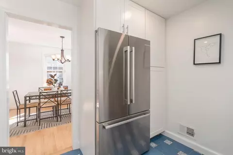 1909 August Dr, Silver Spring, MD 20902 photo 13