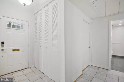 Entry Way - 3578 Gleneagles Dr #33-A, Silver Spring, MD 20906 photo 1 of 5
