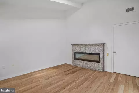 Living - 3578 Gleneagles Dr #33-A, Silver Spring, MD 20906 photo 5 of 5