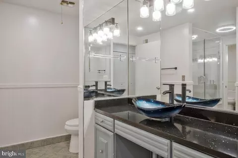 Bath - 3578 Gleneagles Dr #33-A, Silver Spring, MD 20906 photo 3 of 4
