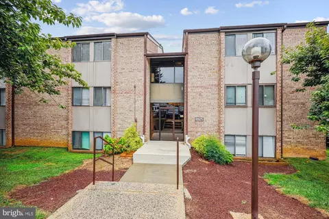 18925 Mills Choice Rd #5, Montgomery Village, MD 20886