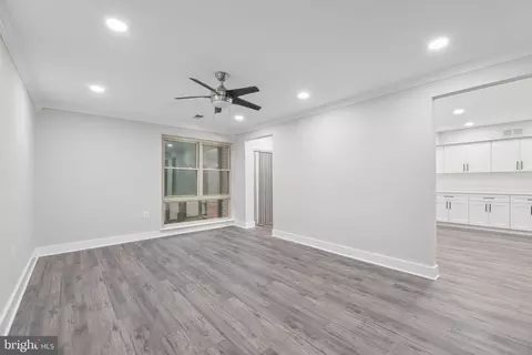 2202 Greenery Ln #202, Silver Spring, MD 20906 photo 7