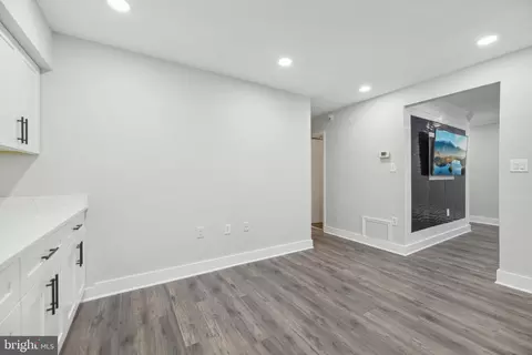 2202 Greenery Ln #202, Silver Spring, MD 20906 photo 19