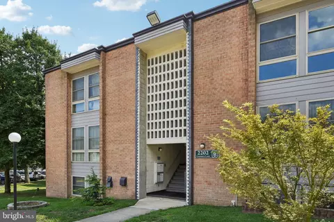 2202 Greenery Ln #202, Silver Spring, MD 20906 photo 3