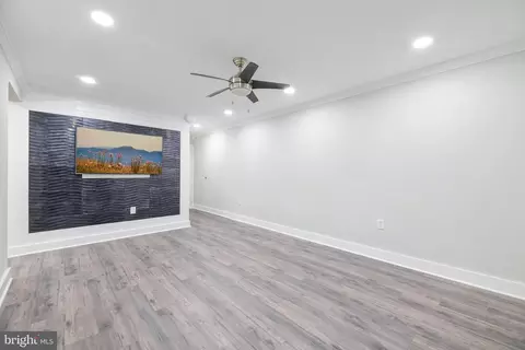 2202 Greenery Ln #202, Silver Spring, MD 20906 photo 9