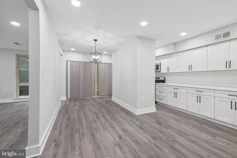 2202 Greenery Ln #202, Silver Spring, MD 20906 photo 11