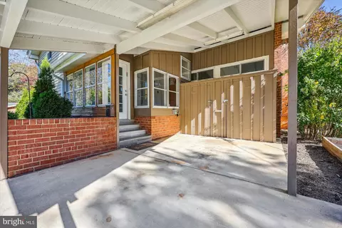 Exterior - 800 Hillsboro Dr, Silver Spring, MD 20902 photo 2 of 3