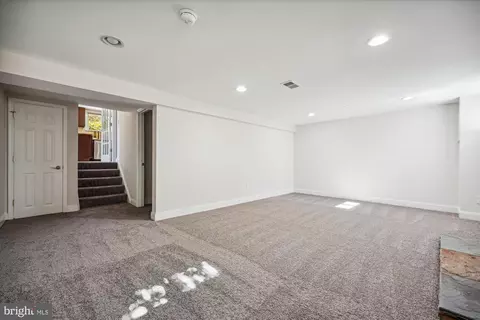 Living - 800 Hillsboro Dr, Silver Spring, MD 20902 photo 2 of 2