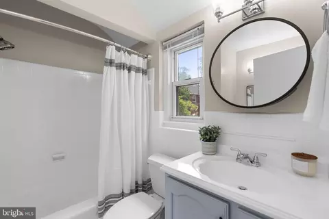 Bath - 11702 Broadview Rd, Silver Spring, MD 20902 photo 1 of 3