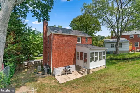 Exterior - 11702 Broadview Rd, Silver Spring, MD 20902 photo 4 of 4