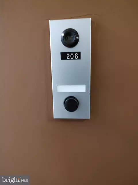 1111 University Blvd W #206-A, Silver Spring, MD 20902
