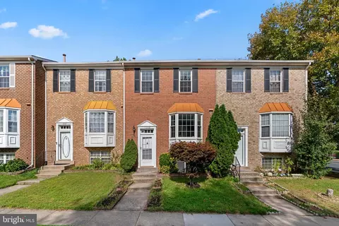 1096 Travis Ln, Gaithersburg, MD 20879