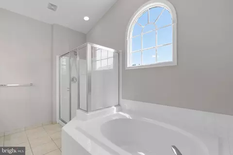 18409 Crestmount Rd, Boyds, MD 20841 photo 32