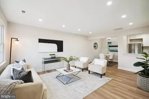 13228 Musicmaster Dr #150, Silver Spring, MD 20904 photo 3
