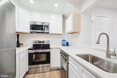 13228 Musicmaster Dr #150, Silver Spring, MD 20904 photo 5