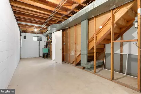 9402 Curran Rd, Silver Spring, MD 20901 photo 41