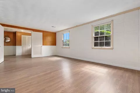 9402 Curran Rd, Silver Spring, MD 20901 photo 9
