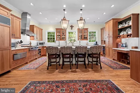 Kitchen - 11217 River View Dr, Potomac, MD 20854 photo 3 of 5