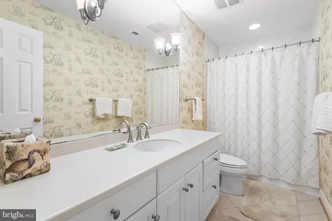 Bath - 11217 River View Dr, Potomac, MD 20854 photo 6 of 7