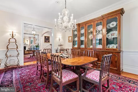 Dining - 11217 River View Dr, Potomac, MD 20854 photo 6 of 7