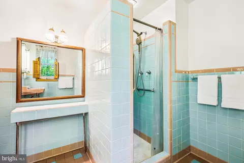 11621 Springridge Rd, Potomac, MD 20854 photo 36