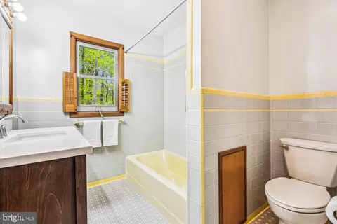 11621 Springridge Rd, Potomac, MD 20854 photo 26