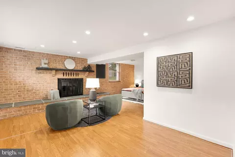 Living - 2619 Cory Ter, Silver Spring, MD 20902 photo 5 of 11