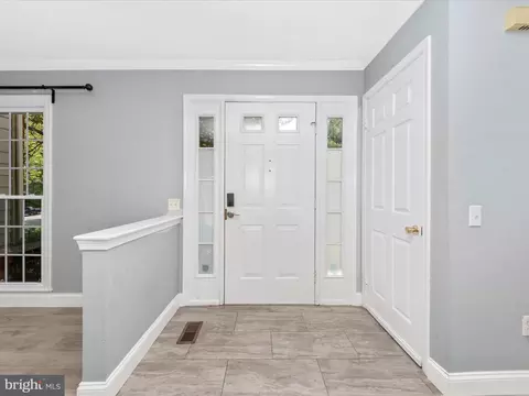 308 Crescendo Way, Silver Spring, MD 20901 photo 2