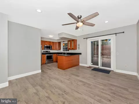 308 Crescendo Way, Silver Spring, MD 20901 photo 14
