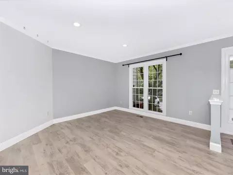308 Crescendo Way, Silver Spring, MD 20901 photo 5