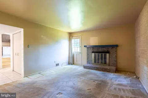 702 Chichester Ln, Silver Spring, MD 20904 photo 14