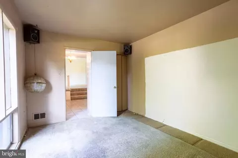 702 Chichester Ln, Silver Spring, MD 20904 photo 40