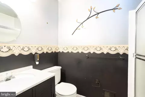 702 Chichester Ln, Silver Spring, MD 20904 photo 42