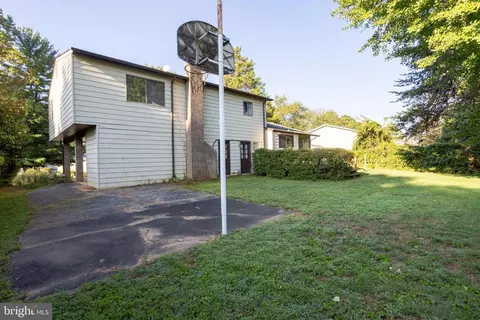702 Chichester Ln, Silver Spring, MD 20904 photo 17