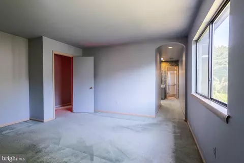 702 Chichester Ln, Silver Spring, MD 20904 photo 47