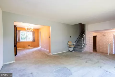 702 Chichester Ln, Silver Spring, MD 20904 photo 15
