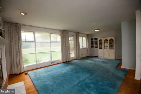 1706 Belvedere Blvd, Silver Spring, MD 20902 photo 7