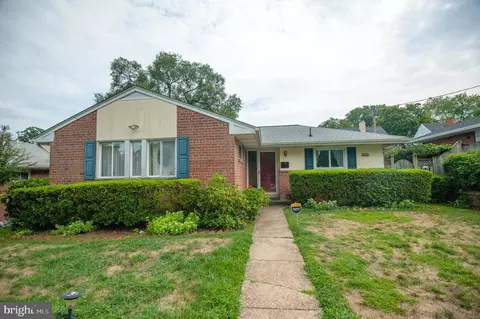 1706 Belvedere Blvd, Silver Spring, MD 20902 photo 2