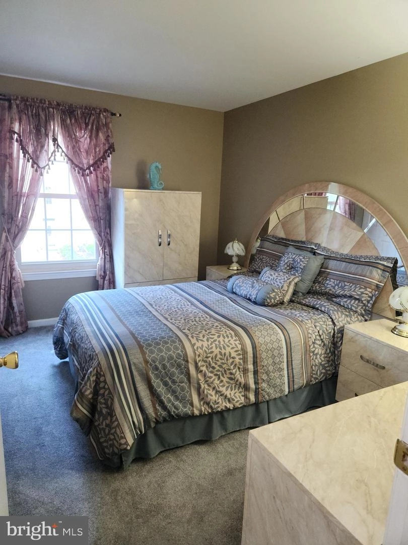 Bedroom - 14920 Carriage Square Dr, Silver Spring, MD 20906 photo 1 of 4