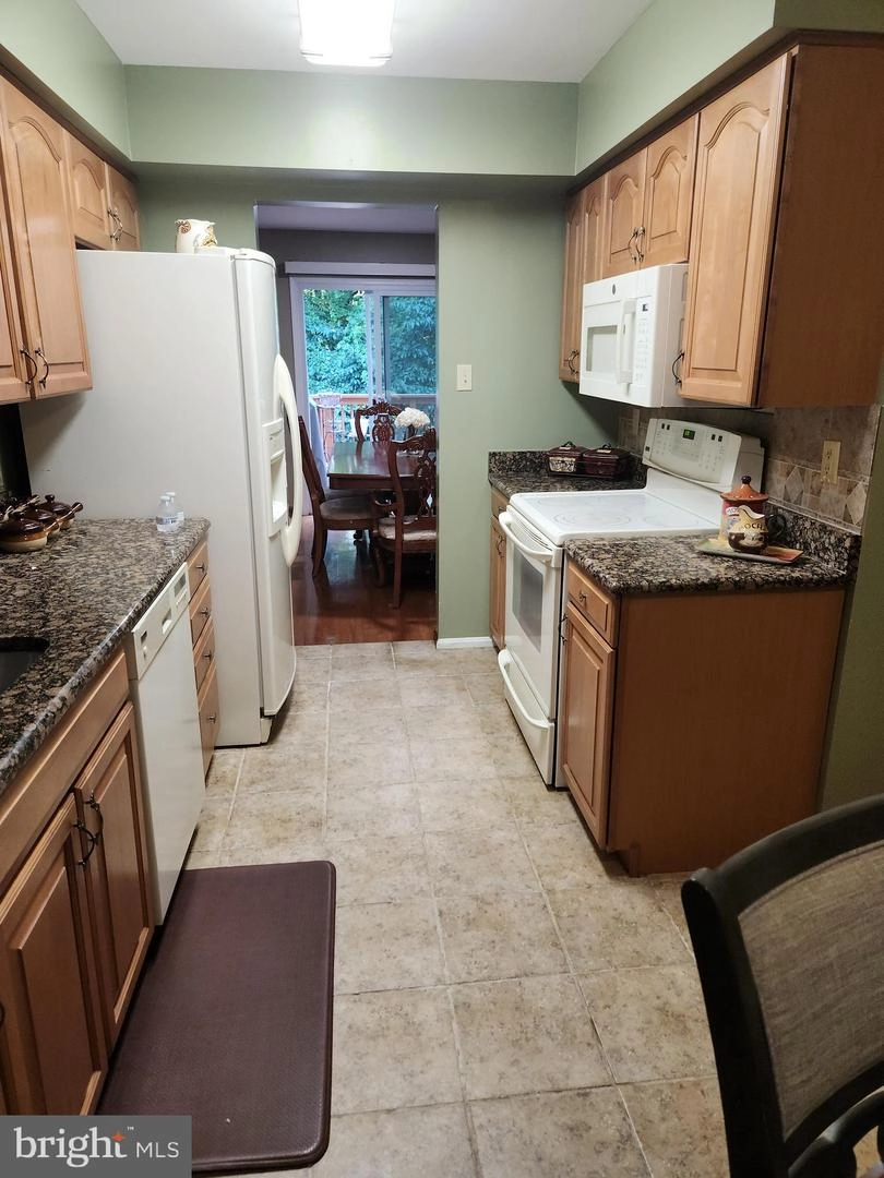 Kitchen - 14920 Carriage Square Dr, Silver Spring, MD 20906 photo 1 of 2
